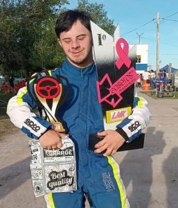 Lucas Tomasi: El joven que cambió la historia del automovilismo argentino sobre un Karting